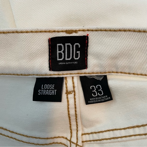 BDG Loose Straight Jean – Destroyed Ivory Denim - Urban Outfitters 33 - Picture 15 of 15